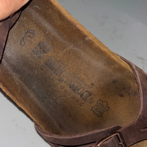 Birkenstock Bali Sandal Brown - Picture 7 of 7